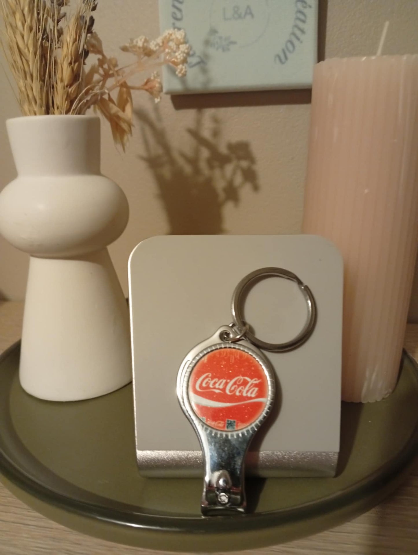 Coupe ongle , décapsuleur